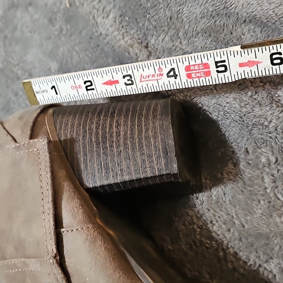 Women's Taupe  Knee-High Boots  Size 11 - Picture 3 of 8